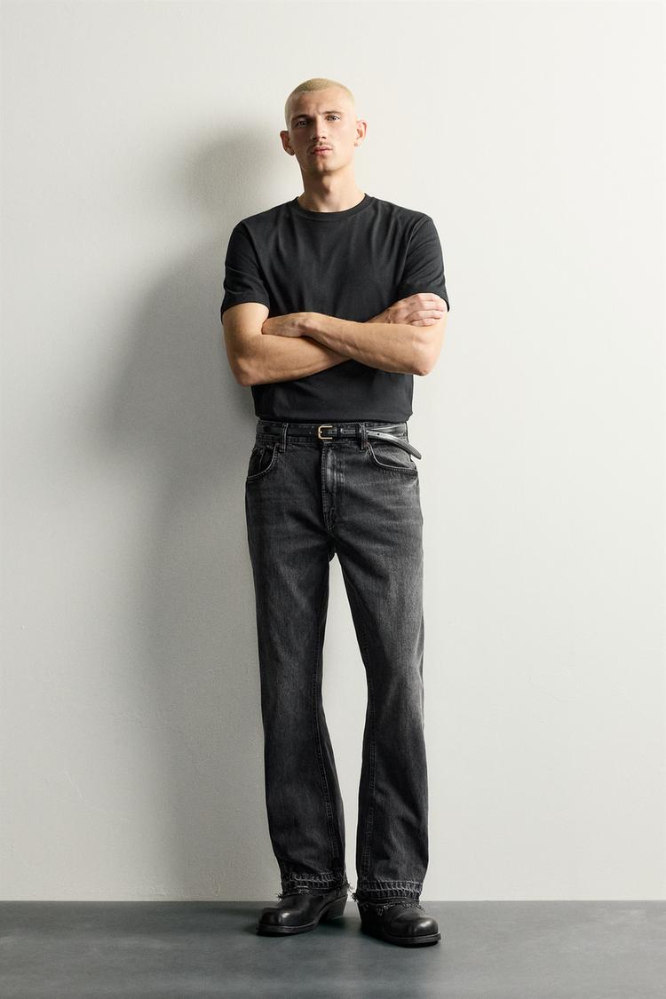 FLARE FIT JEANS