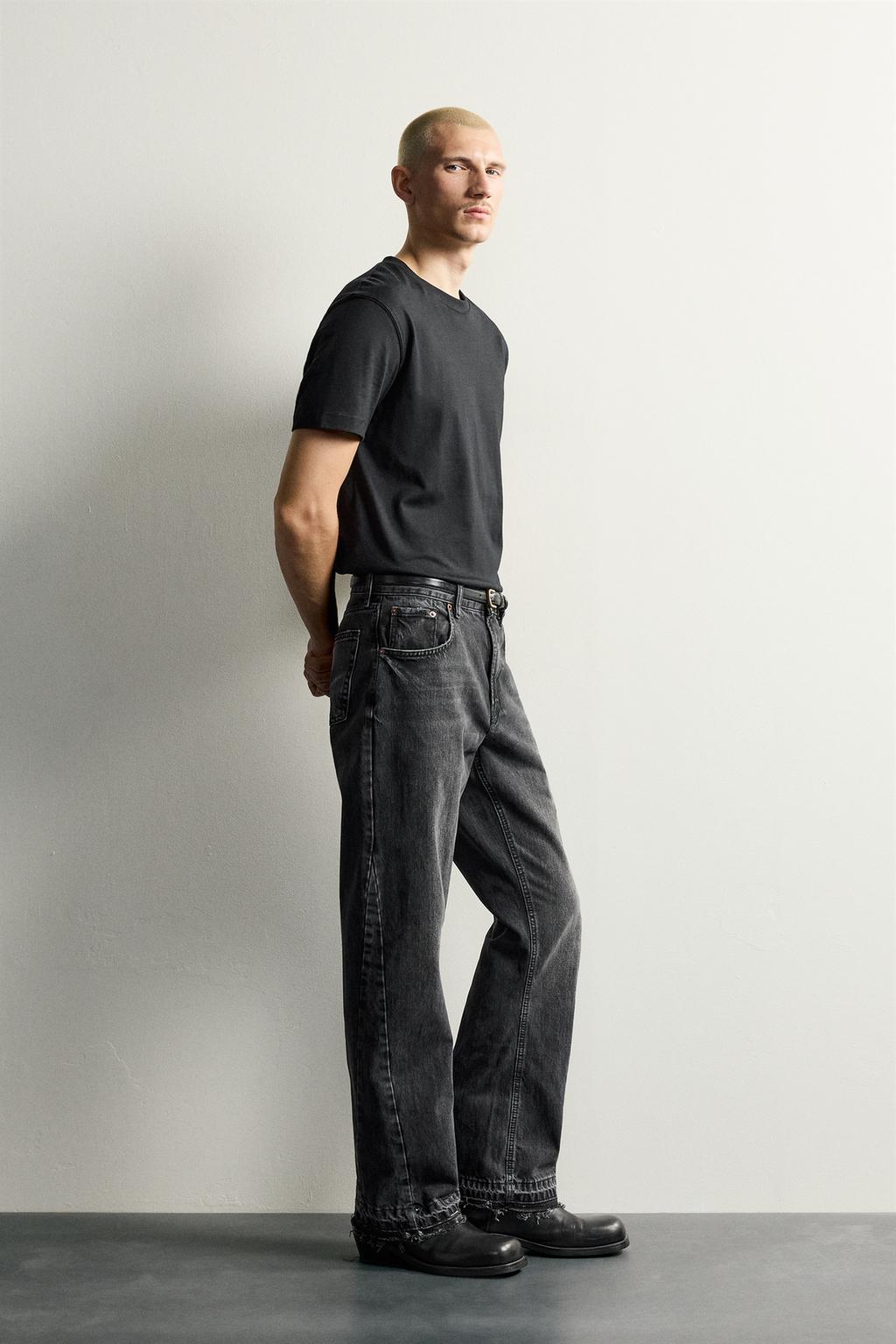FLARE FIT JEANS