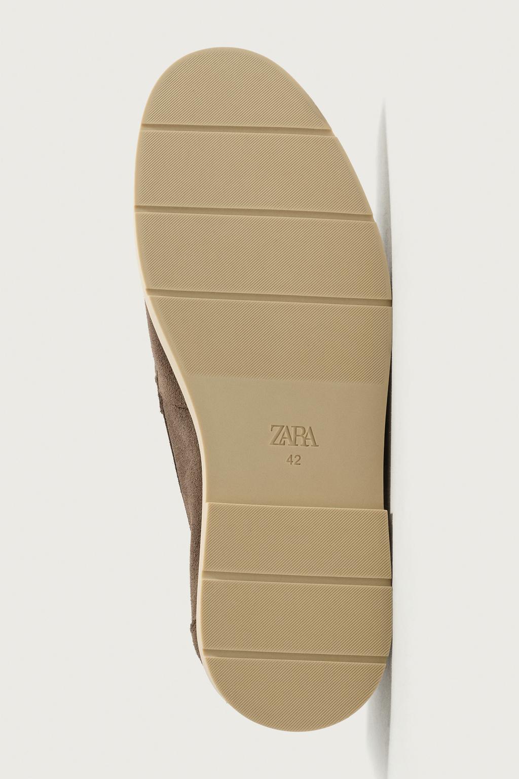 CASUAL LEATHER LOAFERS